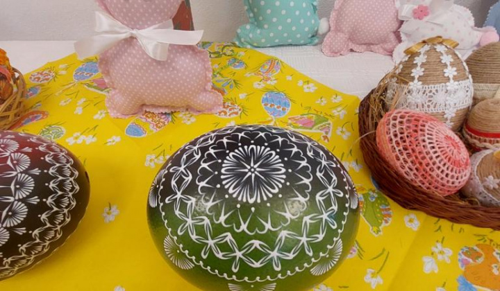 19. fotografia fotogalérie Zdobenie veľkonočných vajíčok v spolupráci s TSP a KC.