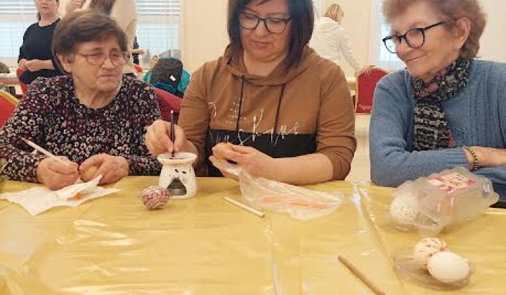 23. fotografia fotogalérie Zdobenie veľkonočných vajíčok v spolupráci s TSP a KC.