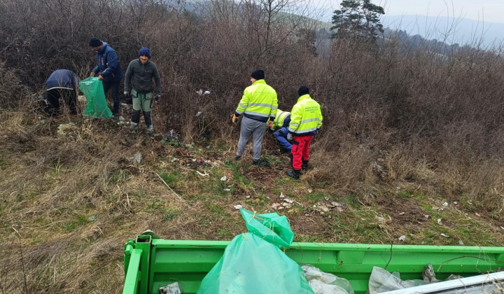 17. fotografia fotogalérie Brigáda čistý revír-čistá príroda-čistá obec 18.3.2024