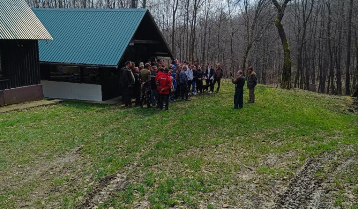 14. fotografia fotogalérie Brigáda čistý revír-čistá príroda-čistá obec 18.3.2024