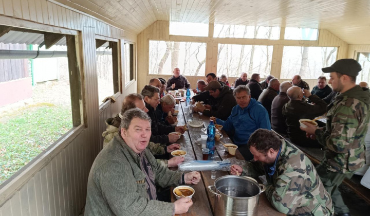 16. fotografia fotogalérie Brigáda čistý revír-čistá príroda-čistá obec 18.3.2024