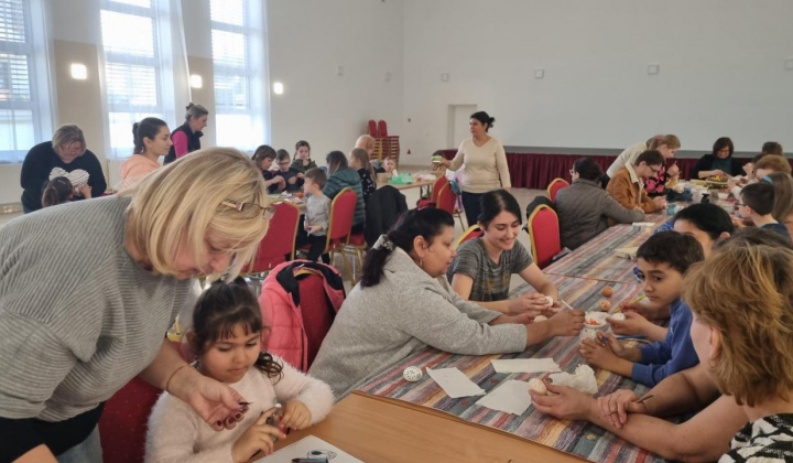 10. fotografia fotogalérie Tradičné zdobenie veľkonočných vajíčok