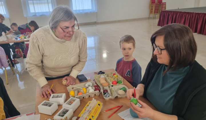 14. fotografia fotogalérie Tradičné zdobenie veľkonočných vajíčok