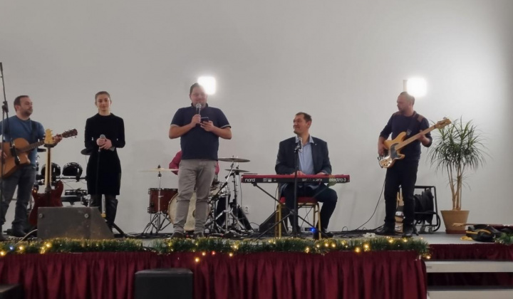 7. fotografia fotogalérie Vianočný gospelový koncert 2022