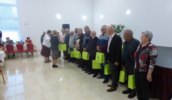 14. fotografia fotogalérie Úcta k starším