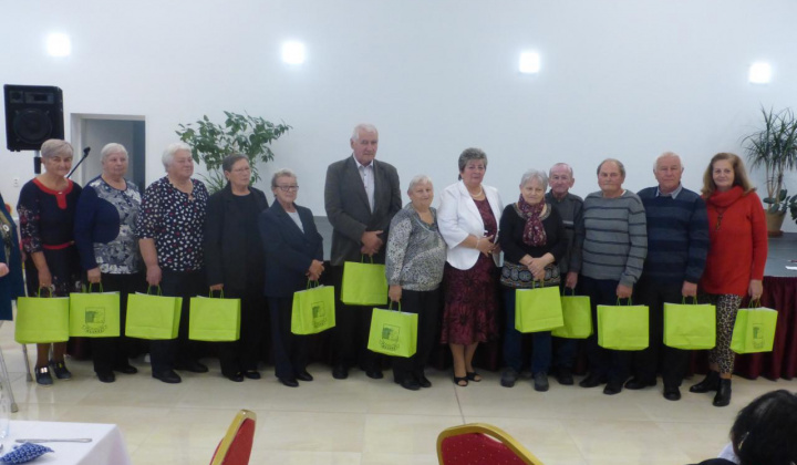 18. fotografia fotogalérie Úcta k starším