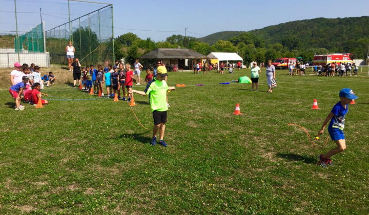 24. fotografia fotogalérie Branno-športový deň