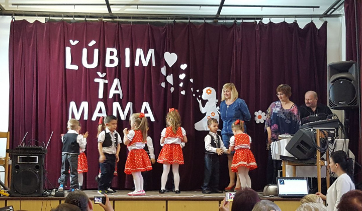 12. fotografia fotogalérie Deň matiek 2017