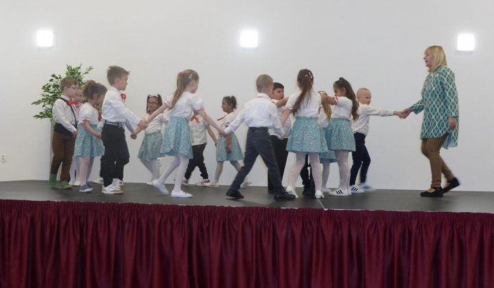 6. fotografia fotogalérie Stavanie mája