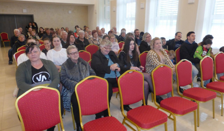 24. fotografia fotogalérie Stavanie mája