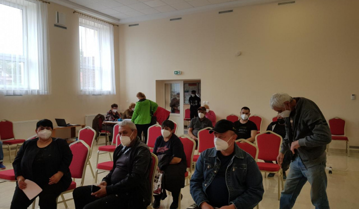 9. fotografia fotogalérie Očkovanie proti ochoreniu COVID-19 v obci Hlinné