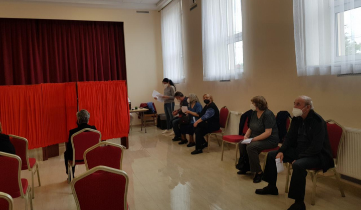 11. fotografia fotogalérie Očkovanie proti ochoreniu COVID-19 v obci Hlinné