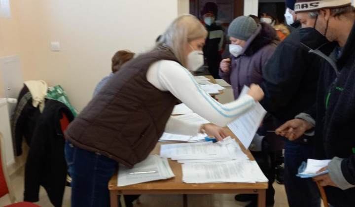 23. fotografia fotogalérie Očkovanie proti ochoreniu COVID-19 v obci Hlinné