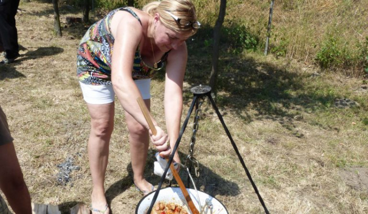 12. fotografia fotogalérie Súťaž vo varení guľášu