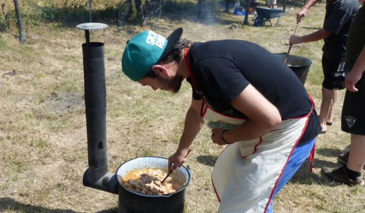 13. fotografia fotogalérie Súťaž vo varení guľášu