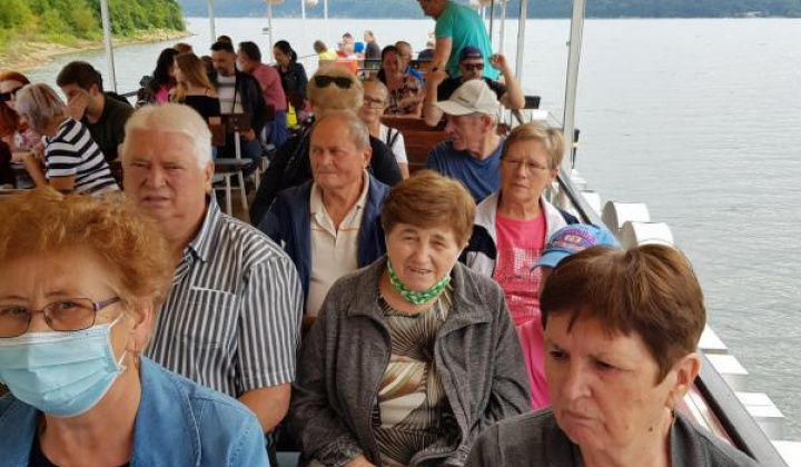 4. fotografia fotogalérie Základná organizácia Jednoty dôchodcov Hlinné / Výlet seniorov na Domašu - foto