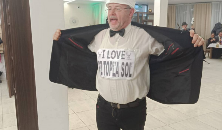 8. fotografia fotogalérie  Ples poľovníkov,  brigáda čistý revír, Poľovnícke dni v Hanušovciach nad Topľou.