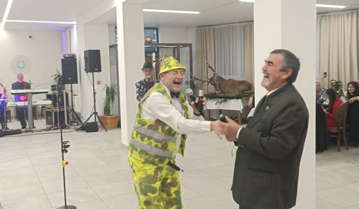 9. fotografia fotogalérie  Ples poľovníkov,  brigáda čistý revír, Poľovnícke dni v Hanušovciach nad Topľou.