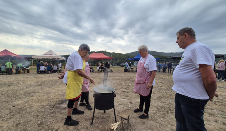 19. fotografia fotogalérie Okresná organizácia Jednoty dôchodcov- 1. ročník ''Varenia guľášu''