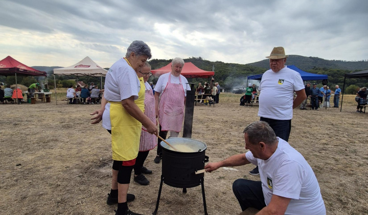 21. fotografia fotogalérie Okresná organizácia Jednoty dôchodcov- 1. ročník ''Varenia guľášu''